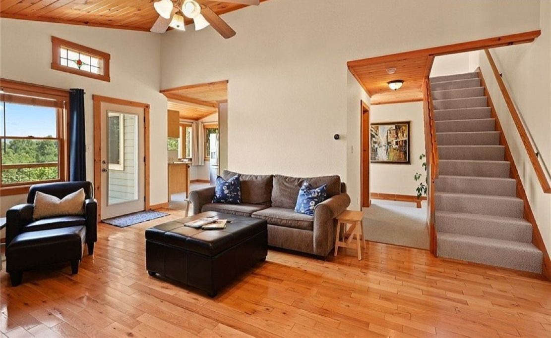 Photo of Livingroom in Boone