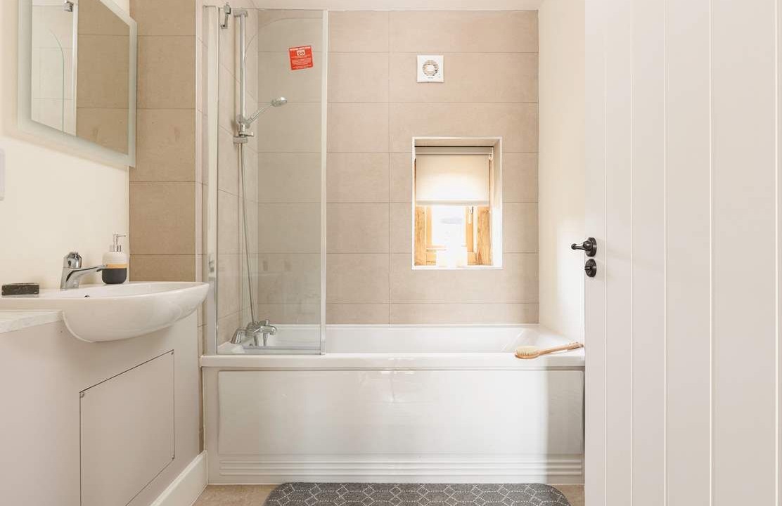 Photo of Bathroom in Lutterworth