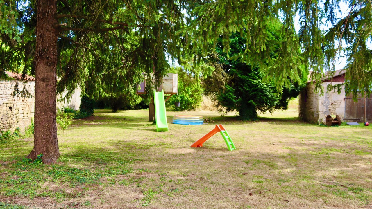 Photo of Others in Saint-Aubin-la-Plaine