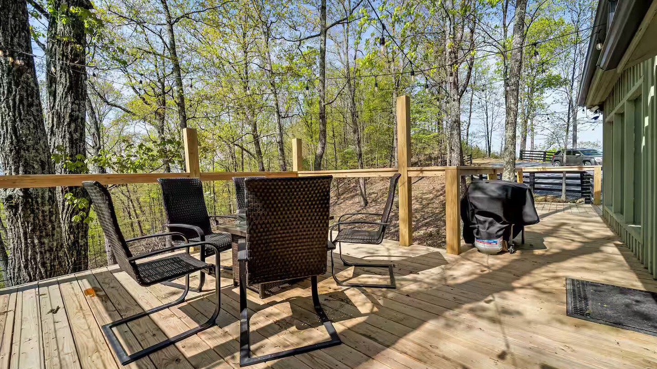 Photo of Outdoor in Johnson City