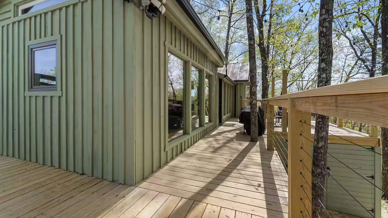 Photo of Patio Balcony in Johnson City