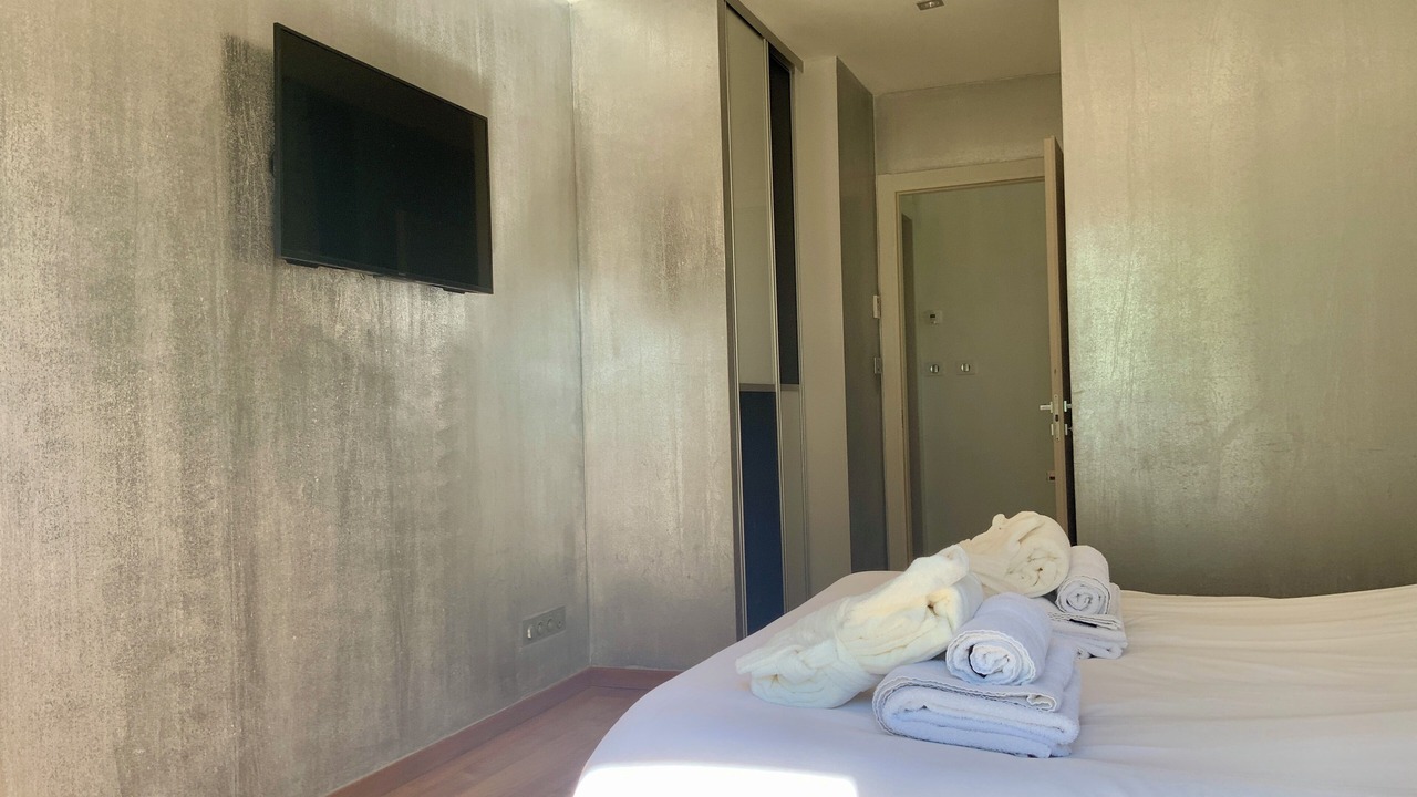 Photo of Bedroom in Saint-Clement-de-Riviere