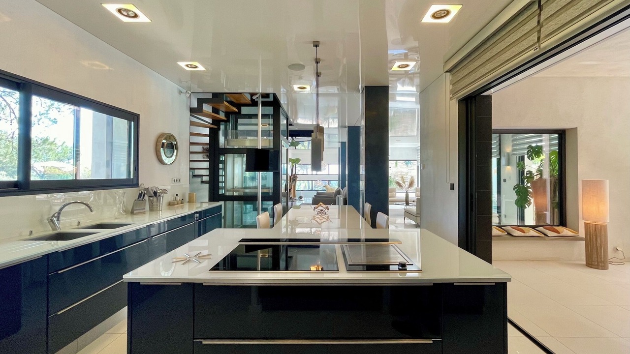 Photo of Kitchen in Saint-Clement-de-Riviere