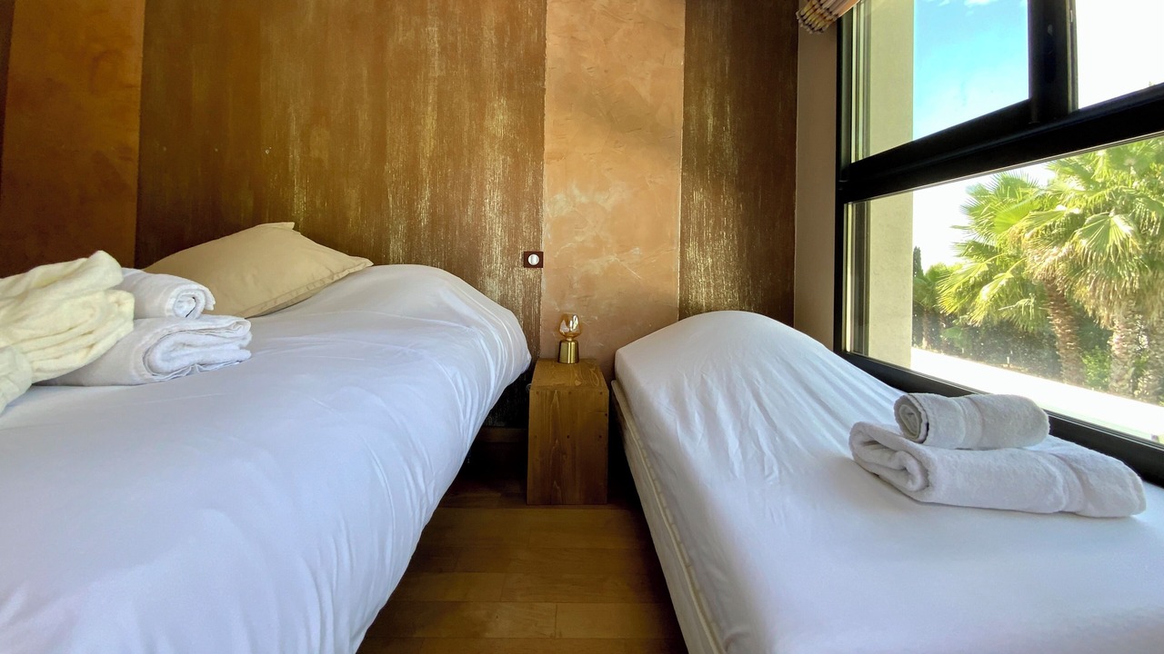 Photo of Bedroom in Saint-Clement-de-Riviere