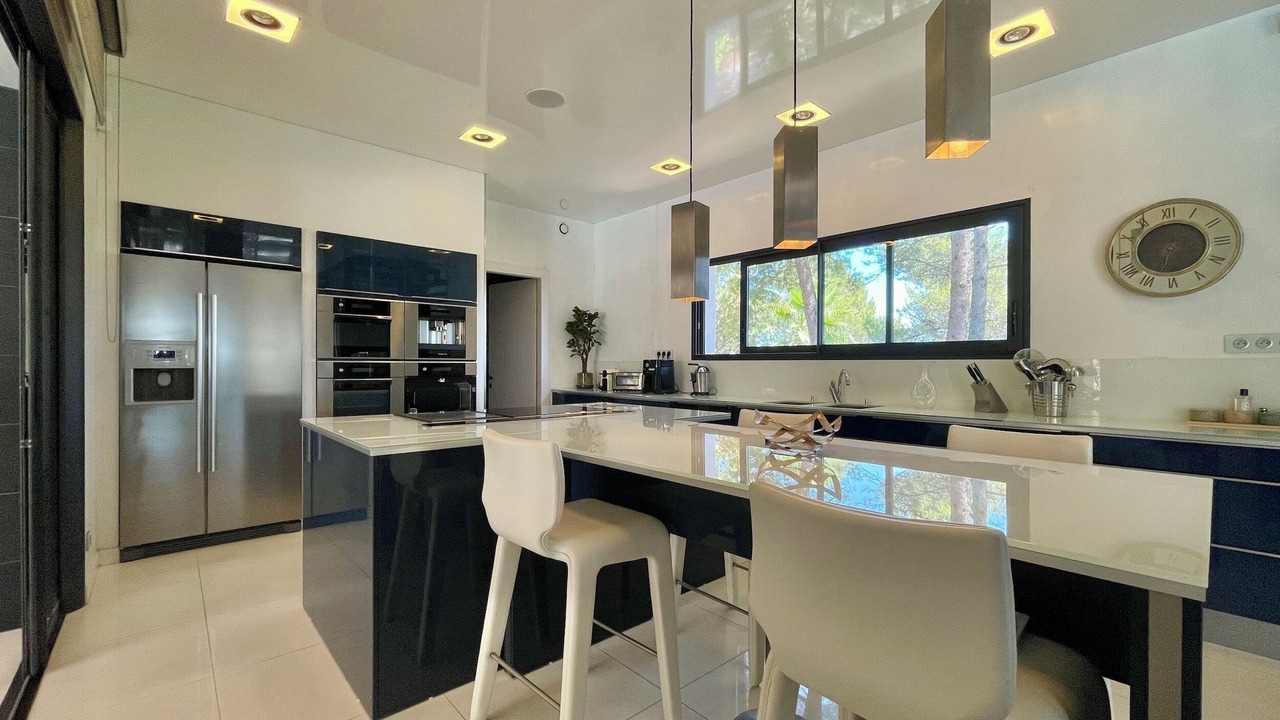 Photo of Kitchen in Saint-Clement-de-Riviere