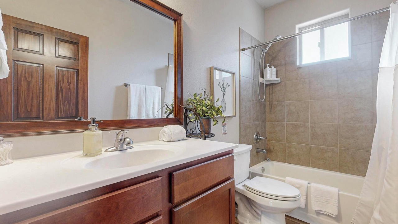 Photo of Bathroom in North Valley