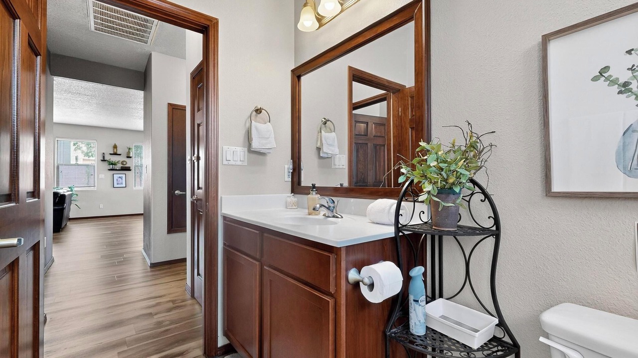 Photo of Bathroom in North Valley