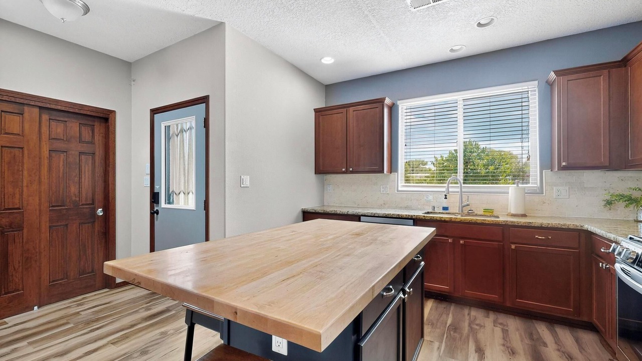 Photo of Kitchen in North Valley