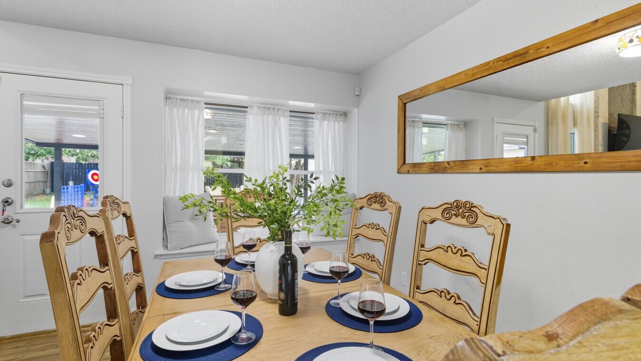 Photo of Bedroom in Live Oak
