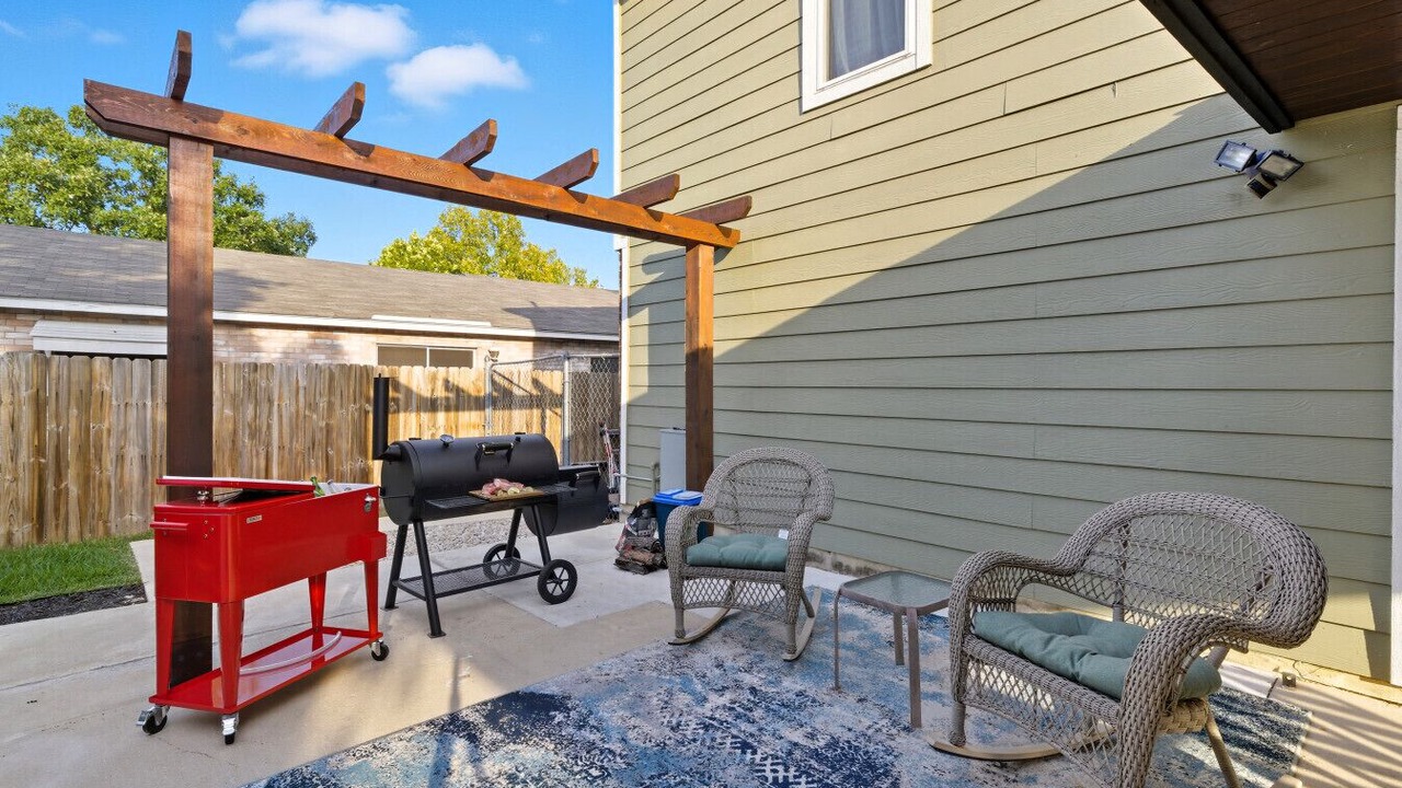 Photo of Outdoor in Live Oak