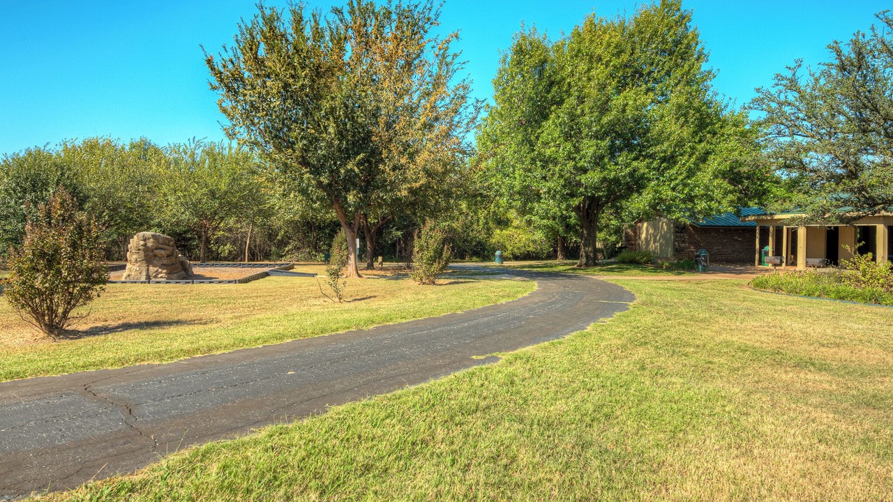 Photo of Outdoor in Edmond