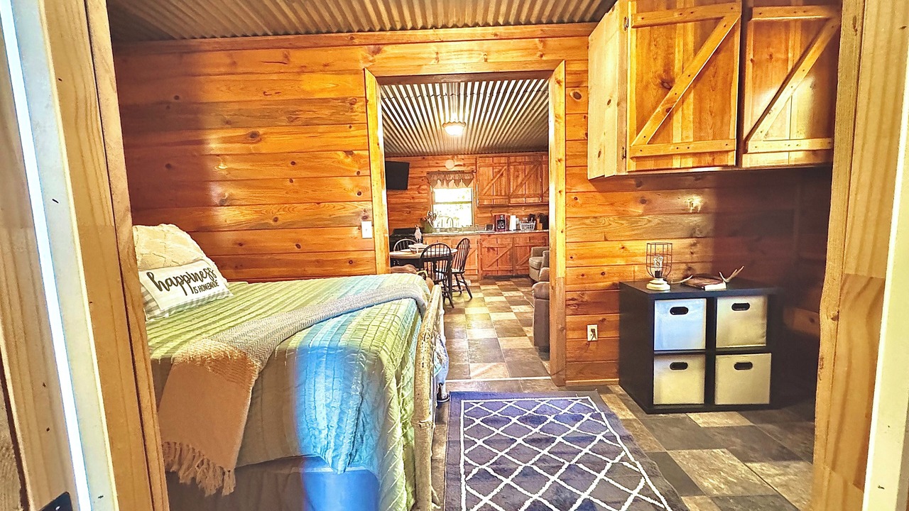 Photo of Bedroom in Golden