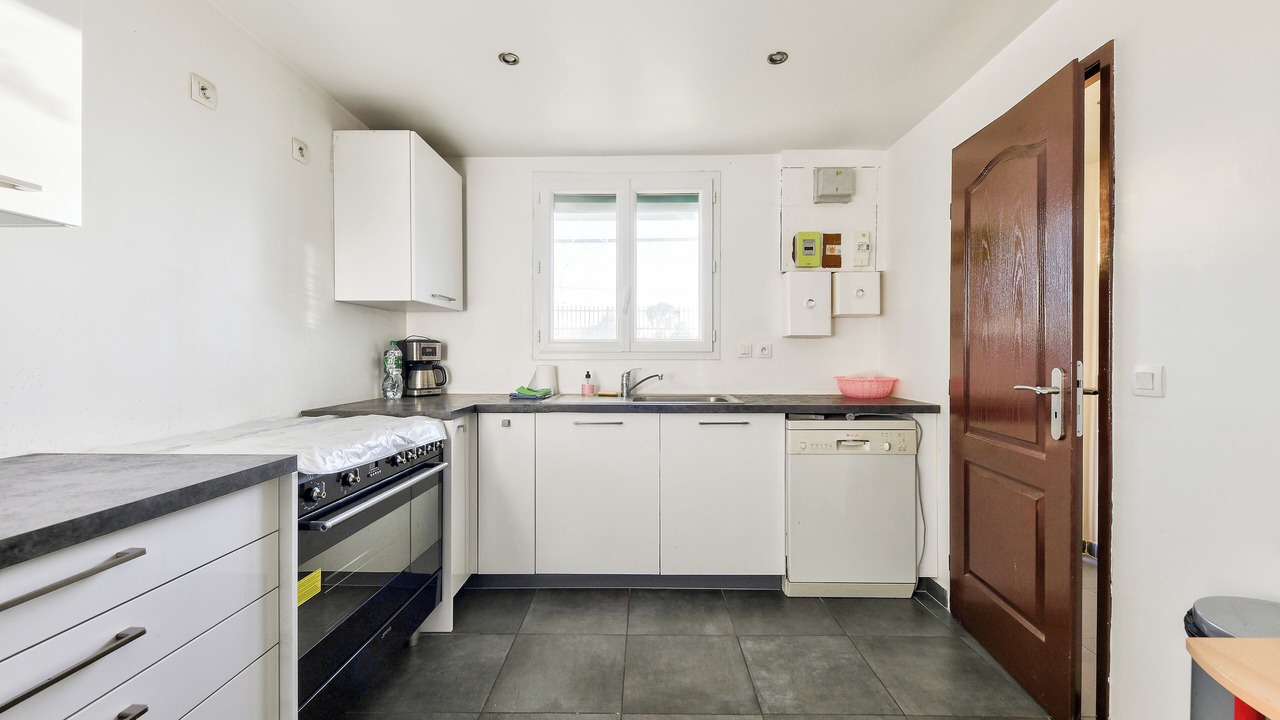 Photo of Kitchen in La Croix-Rouge