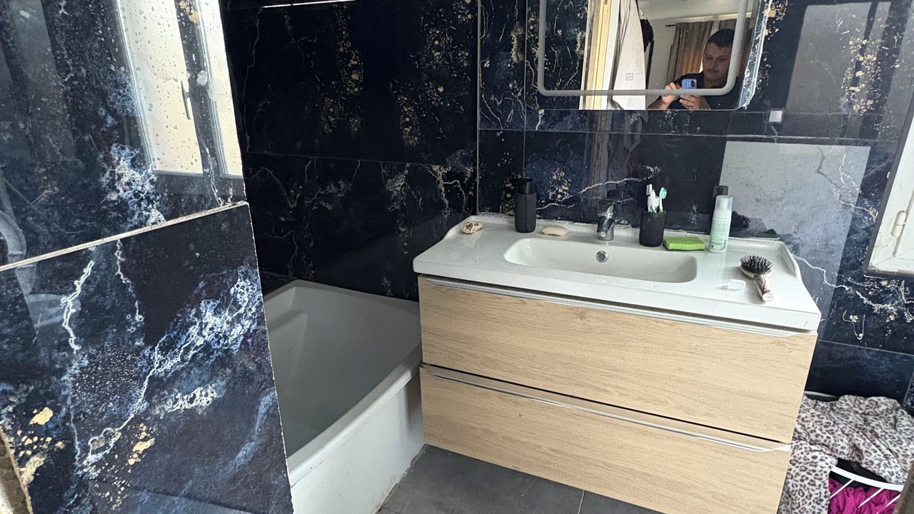 Photo of Bathroom in Acon