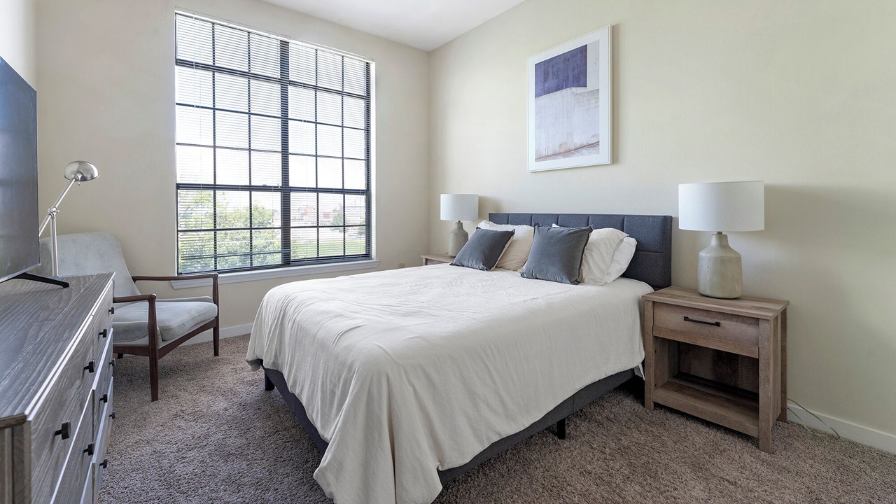 Photo of Bedroom in New Pathways