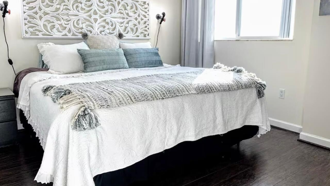 Photo of Bedroom in Coral Way
