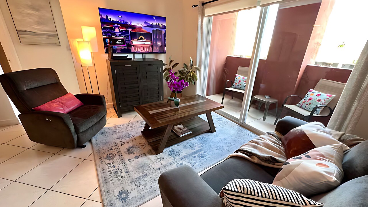 Photo of Livingroom in Coral Way