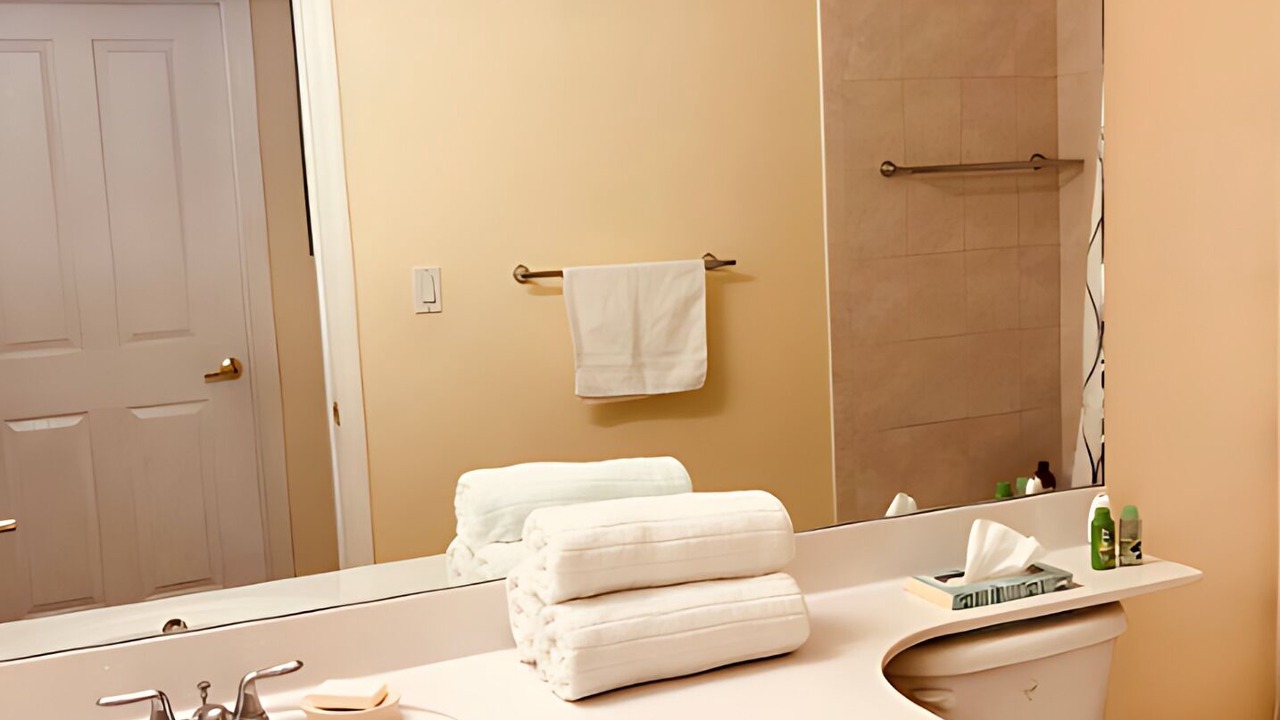 Photo of Bathroom in Coral Way