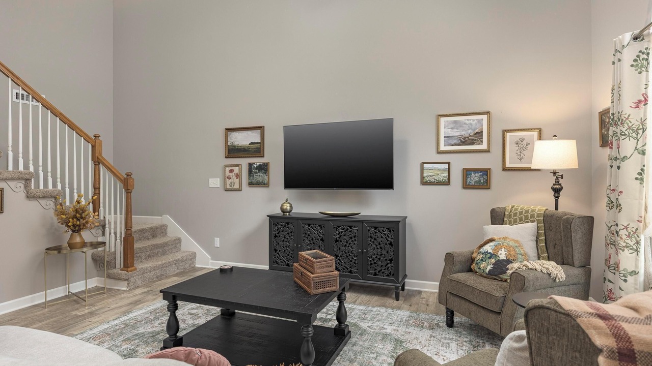Photo of Livingroom in Collegedale