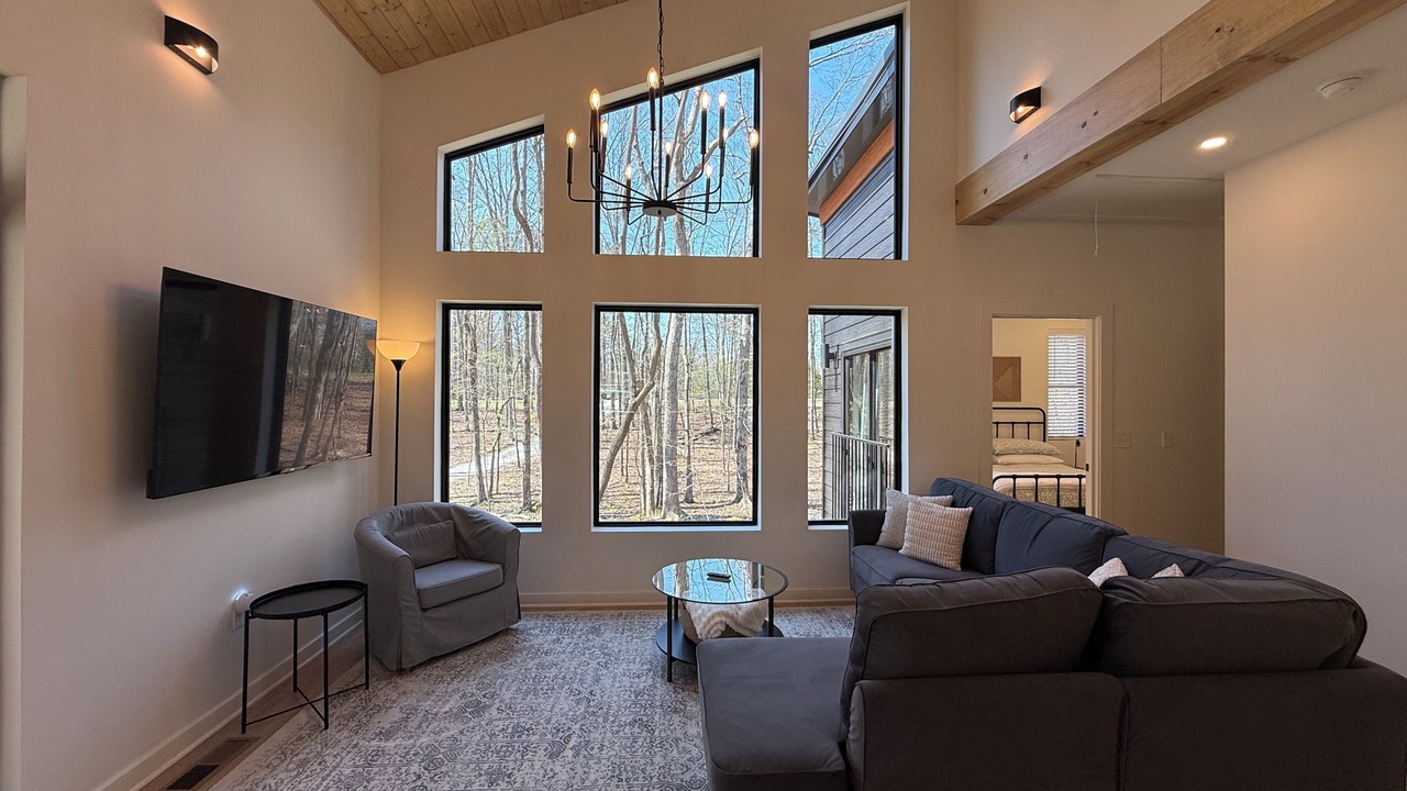 Photo of Livingroom in Sewanee