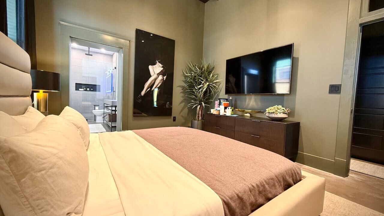 Photo of Bedroom in Lowertown Arts District