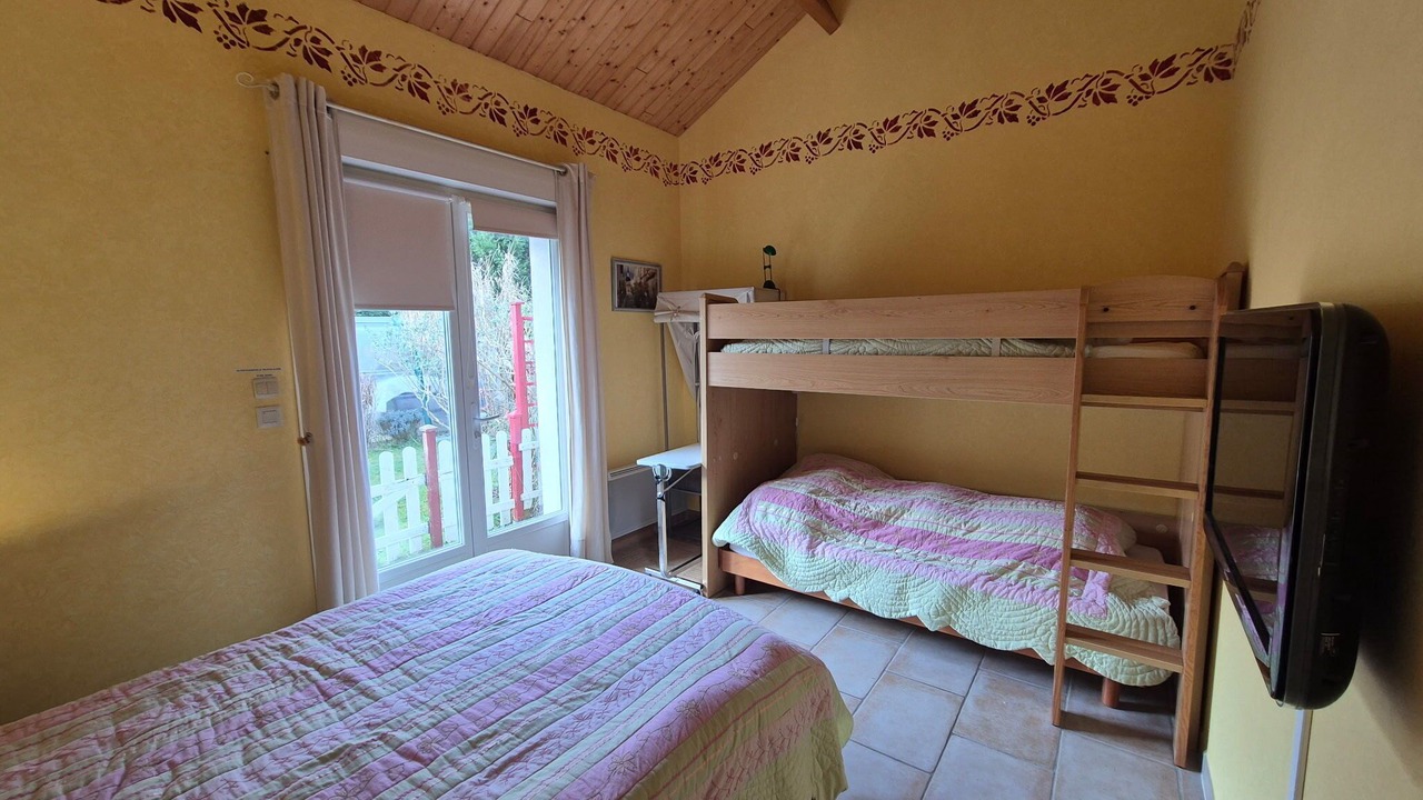 Photo of Bedroom in Meusnes