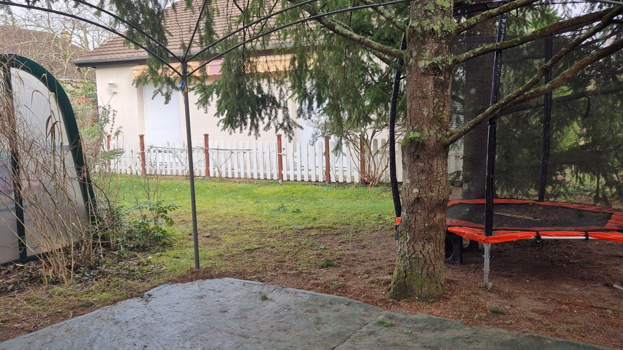 Photo of Outdoor in Meusnes