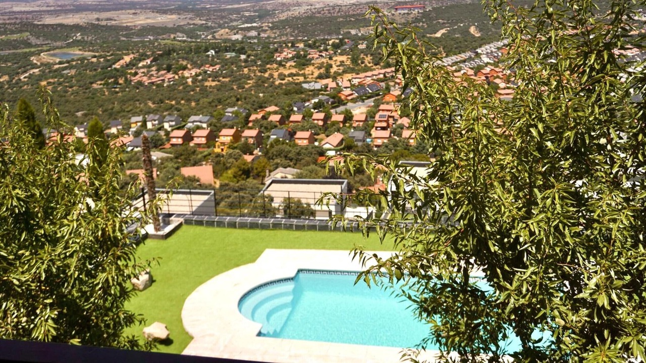 Photo of Outdoor in Los Angeles de San Rafael