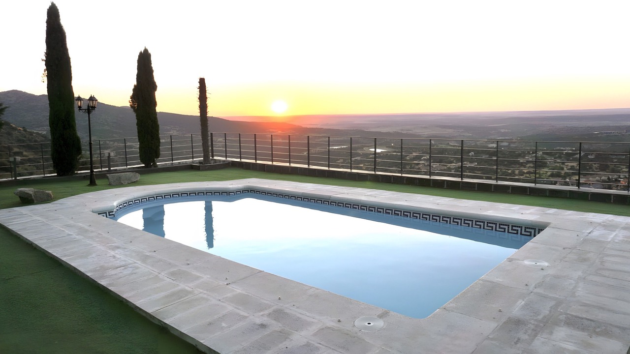 Photo of Outdoor in Los Angeles de San Rafael