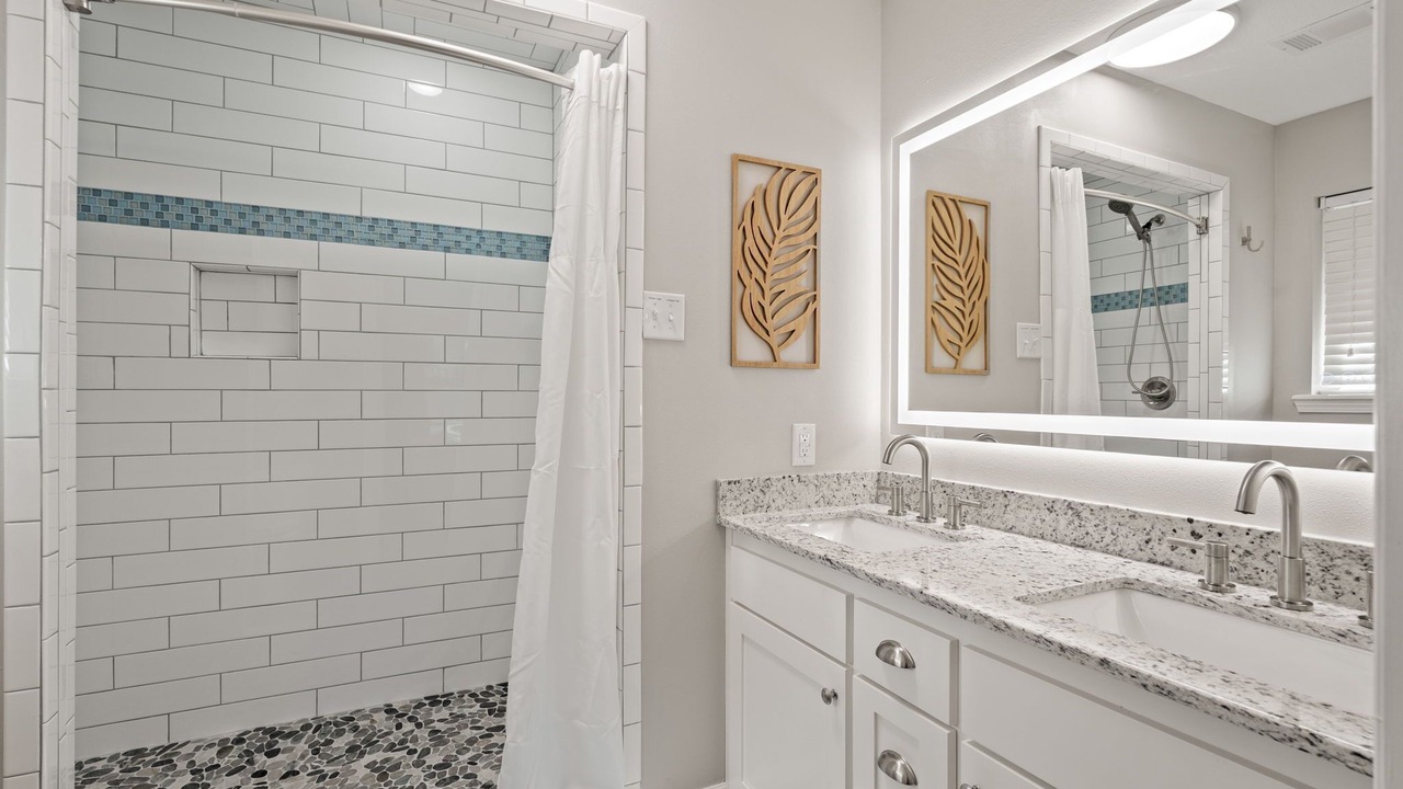 Photo of Bathroom in Fort Smith