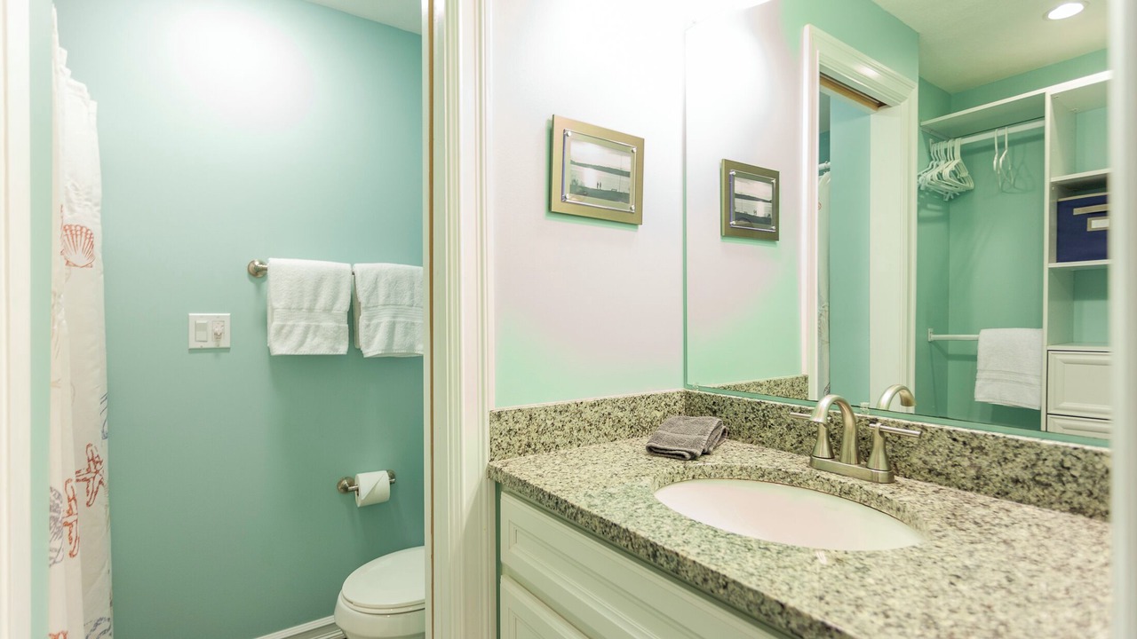 Photo of Bathroom in East Boothbay