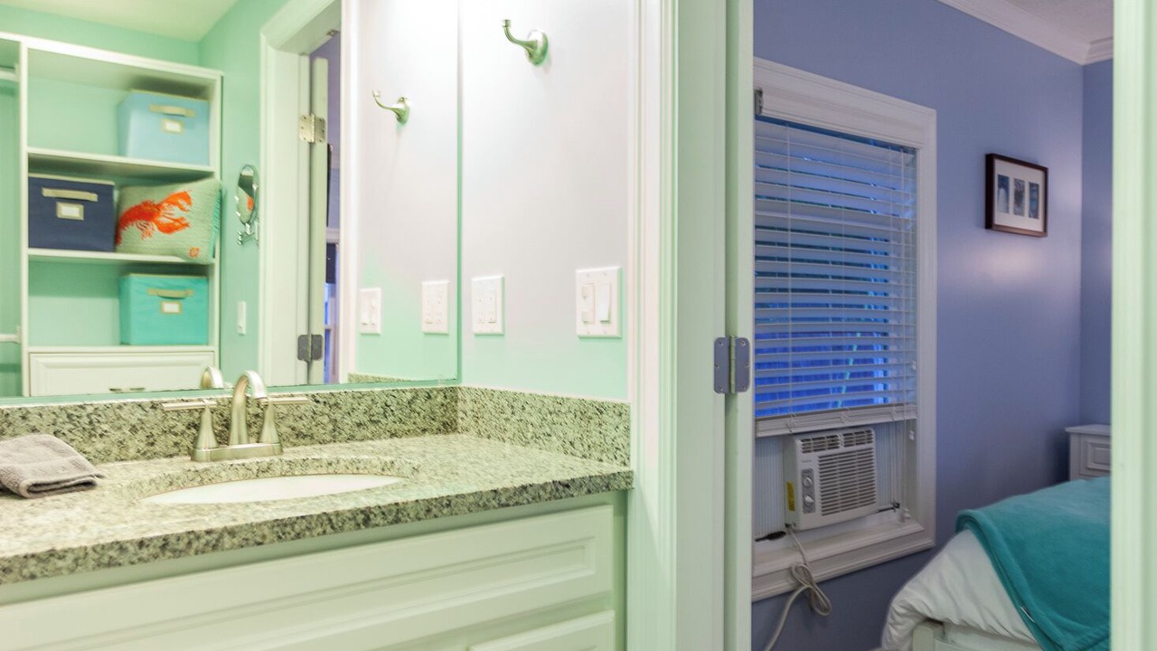 Photo of Bathroom in East Boothbay