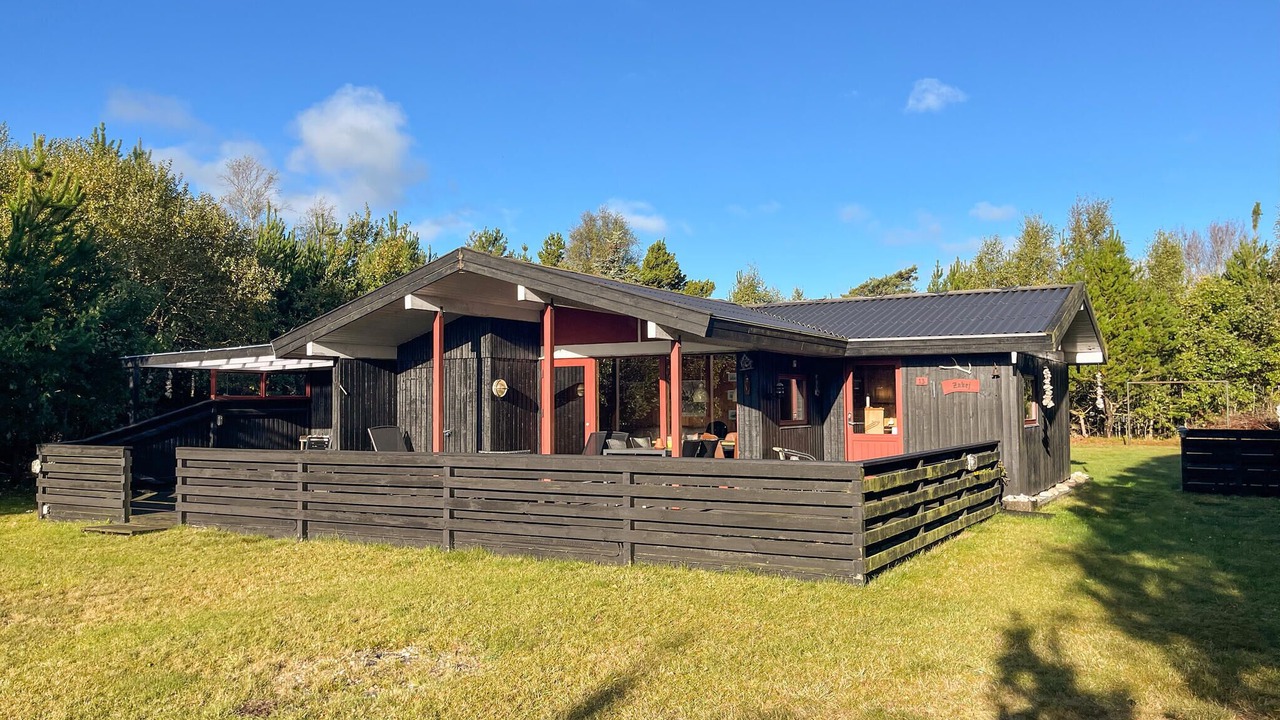 Photo of Others in Bratten Strand