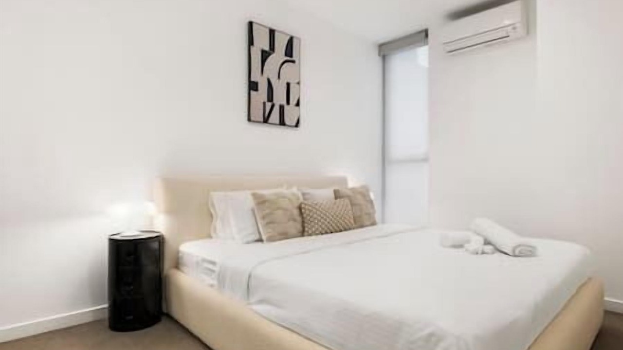 Photo of Bedroom in Carnegie