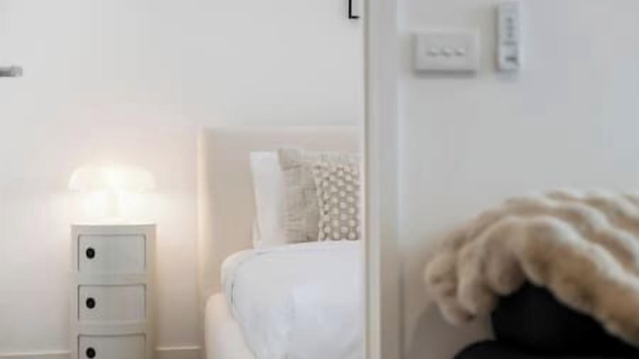 Photo of Bedroom in Carnegie