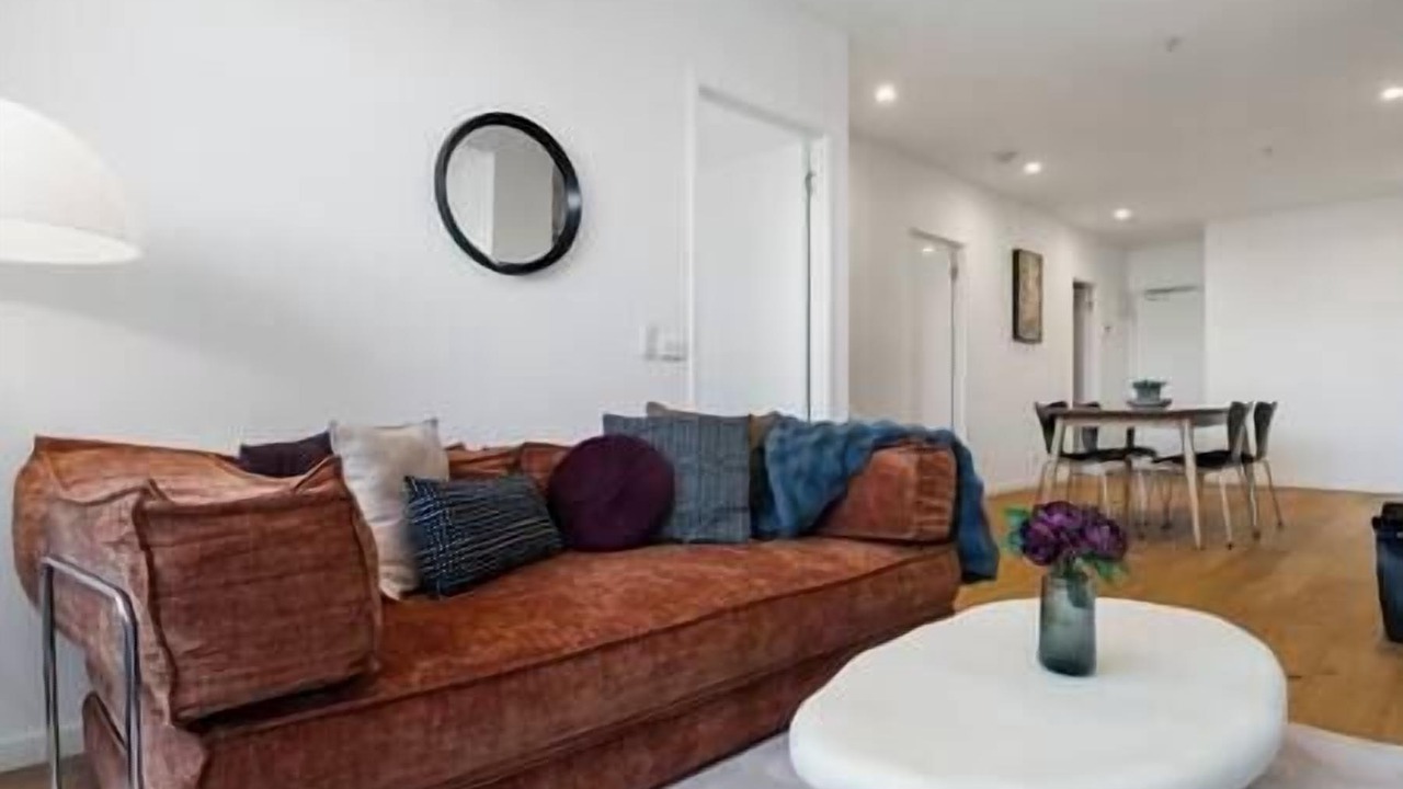 Photo of Livingroom in Carnegie