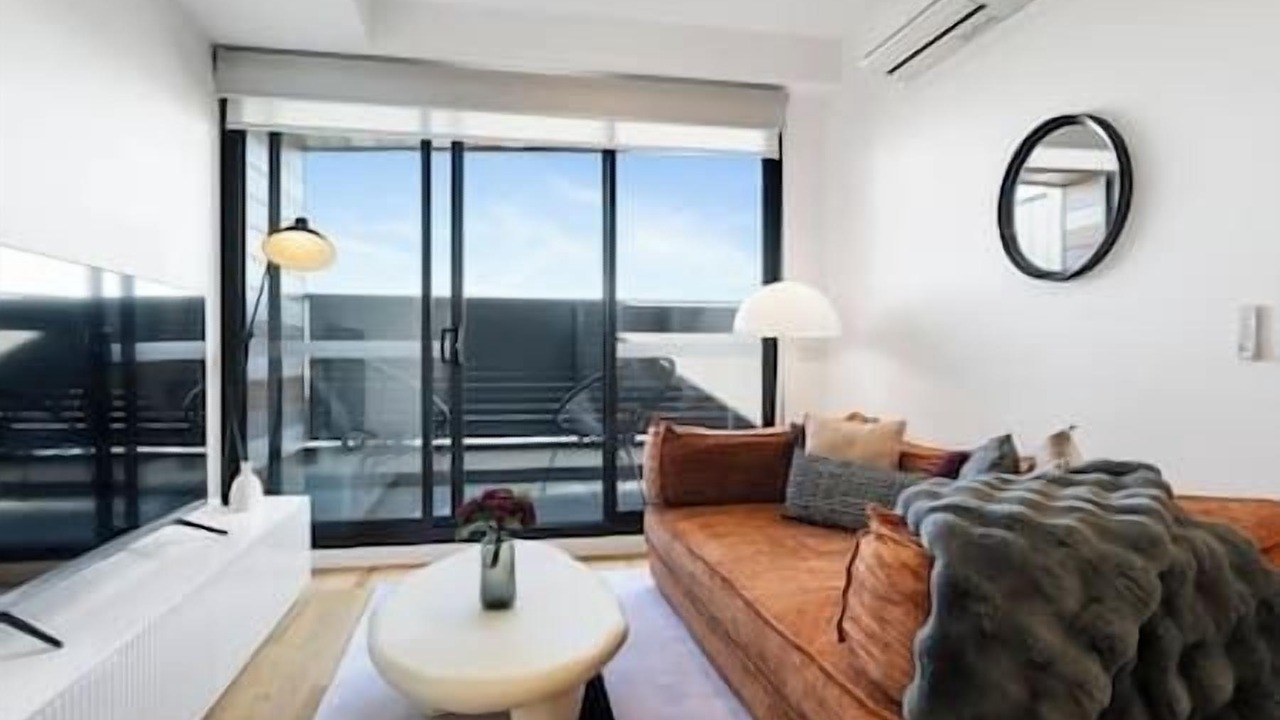 Photo of Livingroom in Carnegie