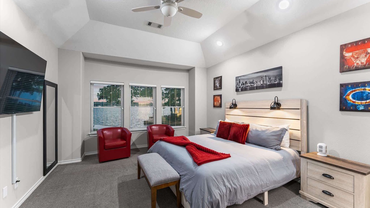 Photo of Bedroom in Walden on Lake Conroe
