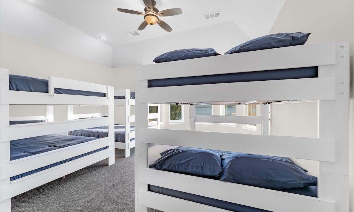 Photo of Bedroom in Walden on Lake Conroe
