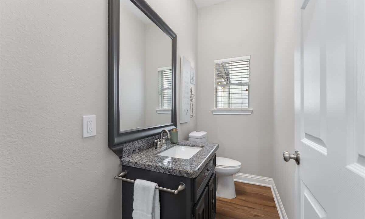 Photo of Bathroom in Walden on Lake Conroe