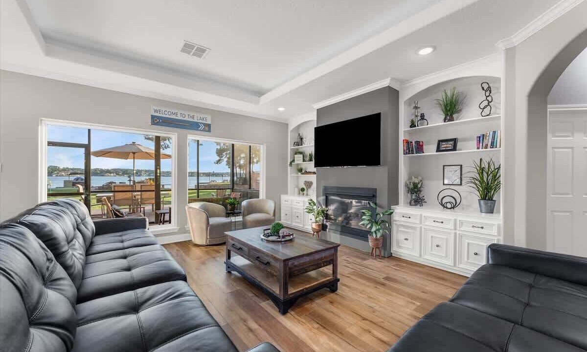 Photo of Bedroom in Walden on Lake Conroe