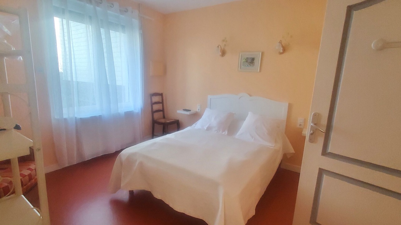 Photo of Bedroom in Jassat