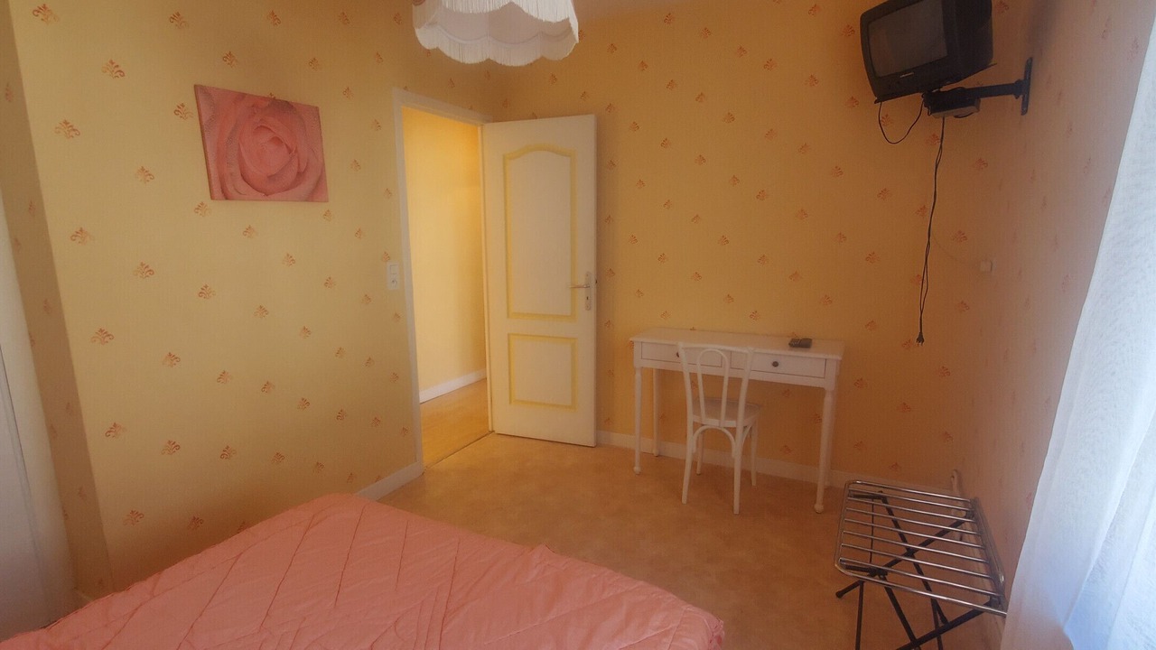 Photo of Bedroom in Jassat