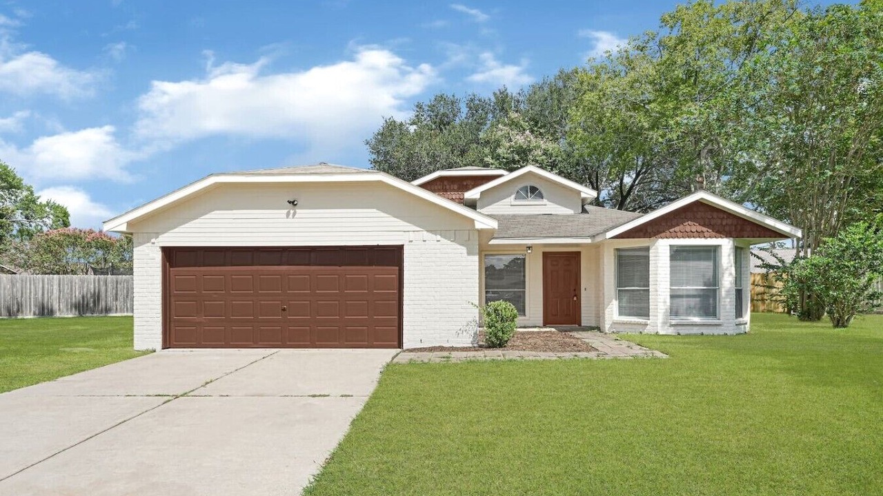 Photo of Outdoor in Pecan Grove