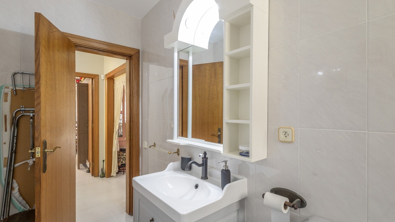 Photo of Bathroom in Olerdola
