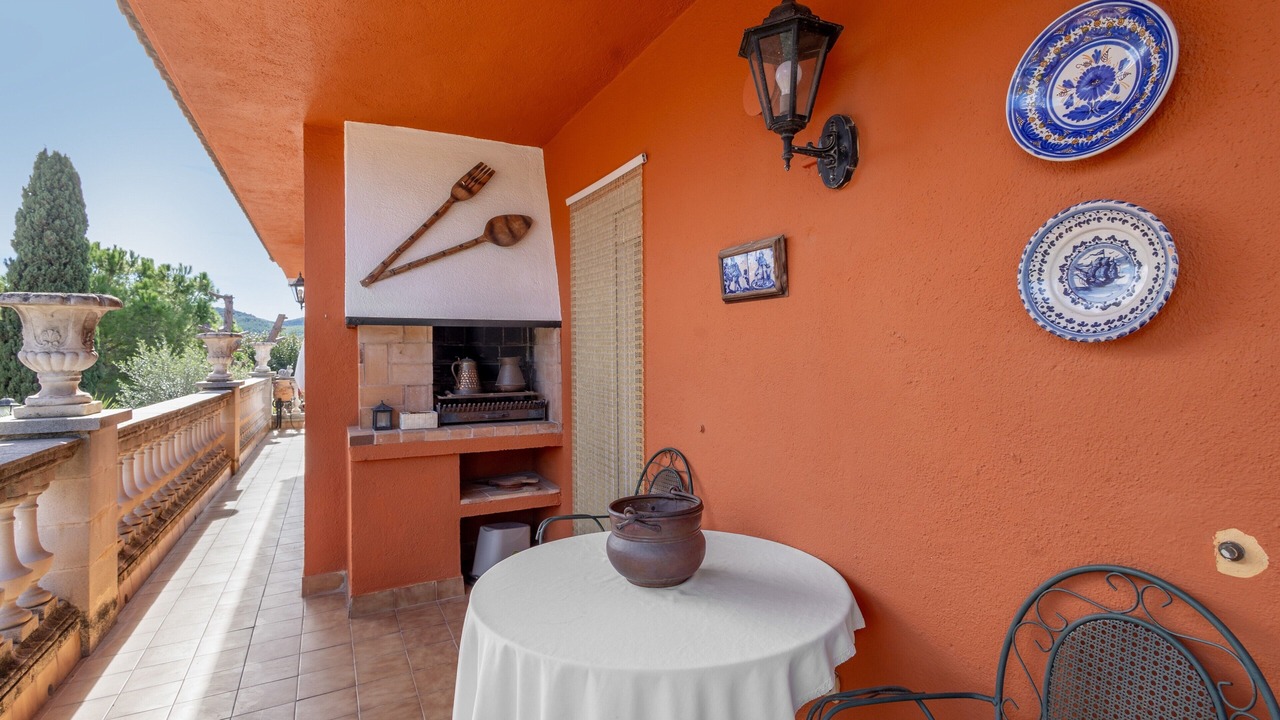 Photo of Outdoor in Olerdola