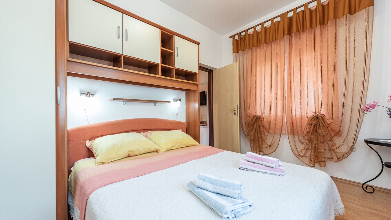 Photo of Bedroom in Vir