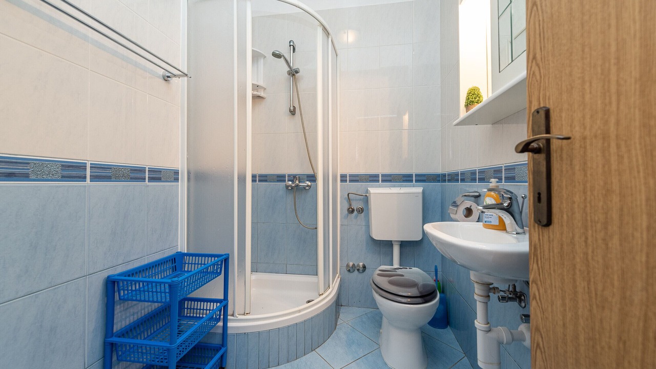 Photo of Bathroom in Vir