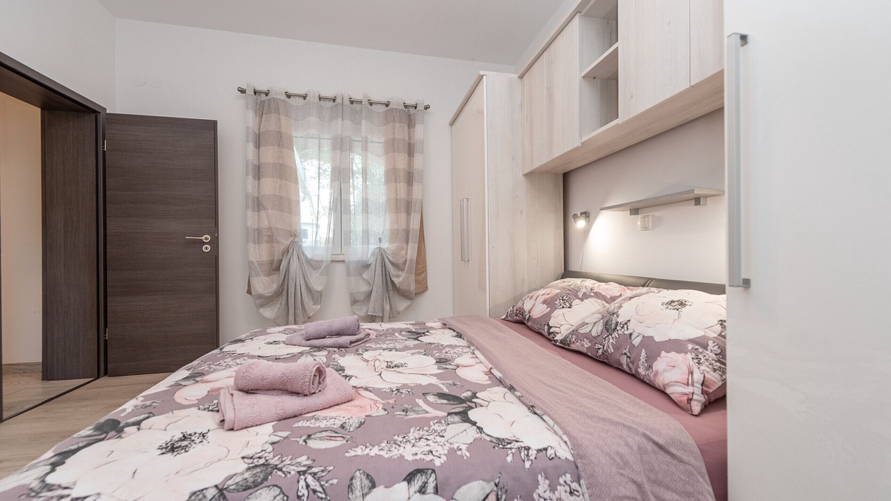 Photo of Bedroom in Vir