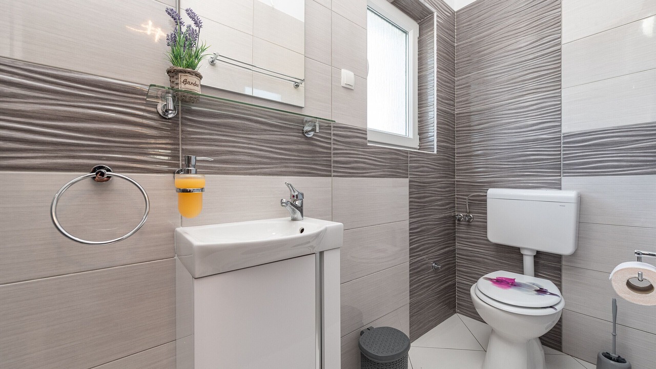 Photo of Bathroom in Vir